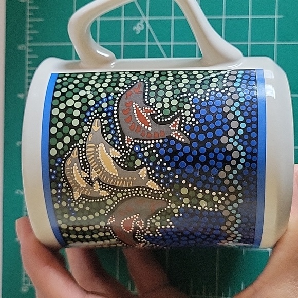 TOBWABBA ART Aboriginal Australia Dolphins Coffee Mug. 1994. - Picture 8 of 10